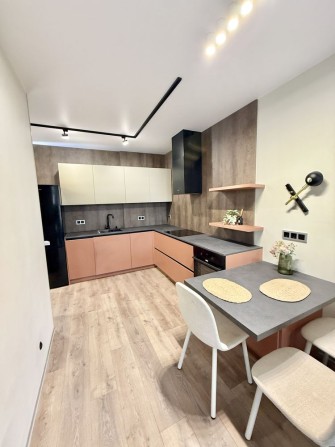 БІЗНЕС-КЛАС кращий ЖК в Ірпені! 45м2 однушка з ремонтом - фото 1