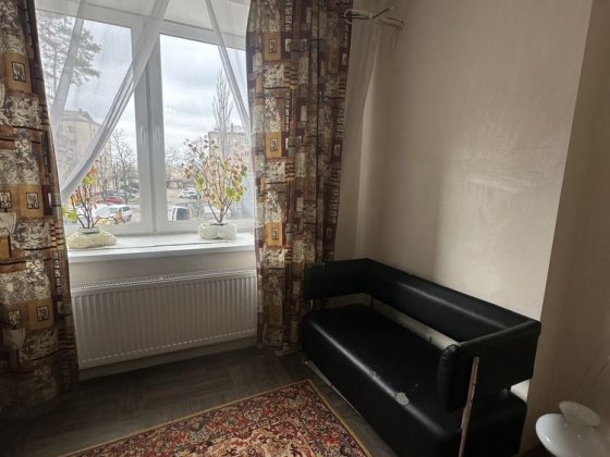 Велика 1-к квартира з балконом та гардеробною. Частково з ремонтом! Ірпінь