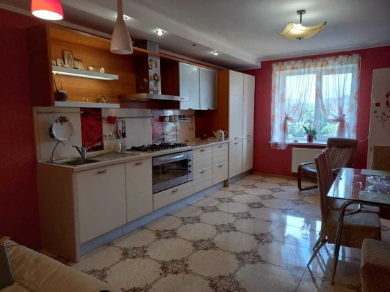 Продам шикарную 2-х комн. квартиру в центре Кременчуга Кременчук