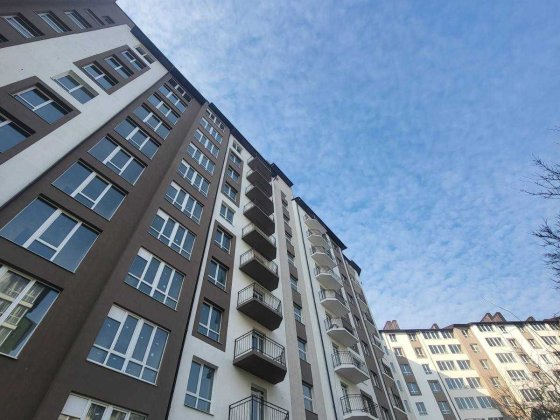 Продається 2 кім квартира з дуже практичним плануванням! Івано-Франківськ