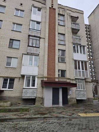 Продаж двохкімнатної квартири. - фото 1