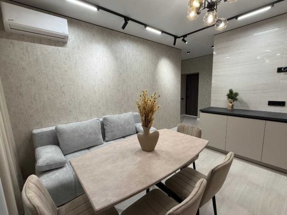 Шикарна Євро-двокімнатна квартира з ремонтом та меблями в ЖК Олімп! Ірпінь