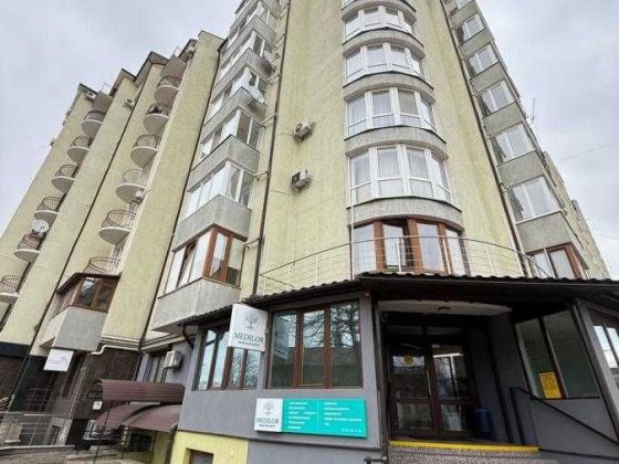 2 кім. квартира в обжитому будинку в центрі міста Івано-Франківськ