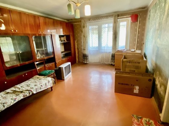 Продам 1-но кімнатну квартиру «чешку» в районі 173 кварталу Кривий Ріг