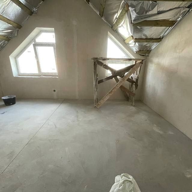 ..ВИГІДНА ЦІНА 1к квартири під оренду! З частковим ремонтом! - фото 1