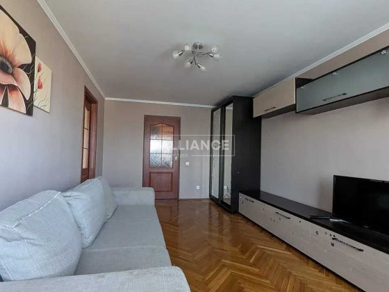 продаж 3к квартири по вул ПУЛЮЯ Івано-Франківськ