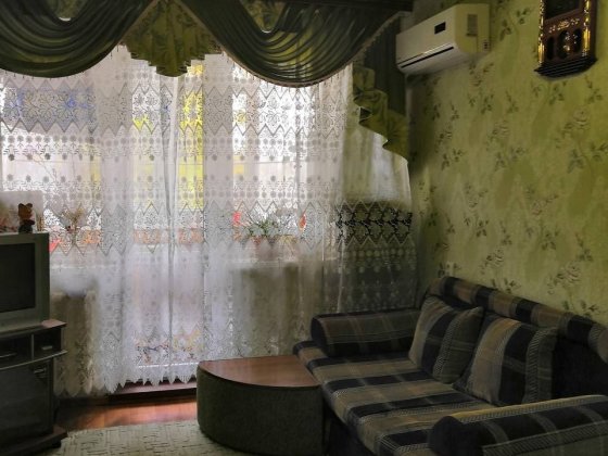 Продам или обменяю 2 комнатную квартиру на Восходе Кривой Рог