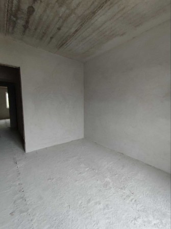 Продається 1 кімнатна квартира  поруч  з  центром - фото 1