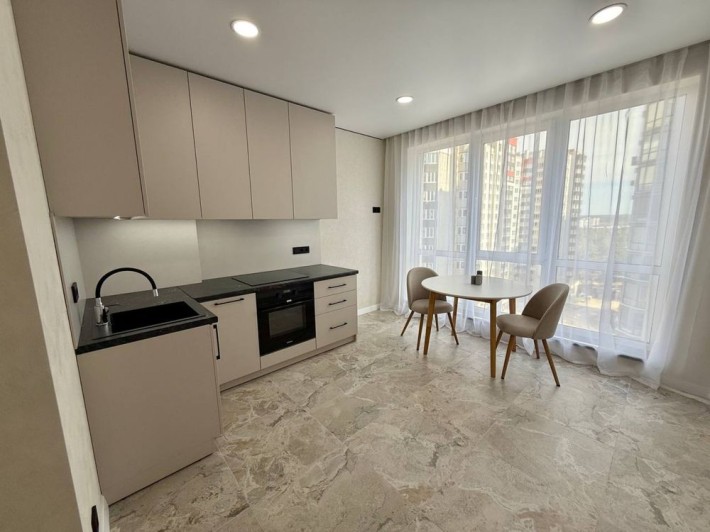 Євро 2-кімнатна з ремонтом, Ірпінь, зручний виїзд до Києва - фото 1