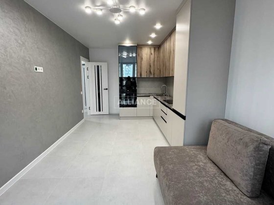 1 кім квартира з ремонтом, 45 м кв новобудова Ивано-Франковск