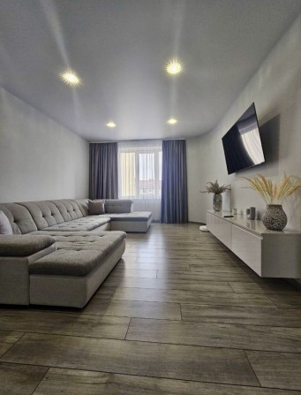 Ціна до 31/12! Продаж просторої 2К квартири 71м2 на вул. Зацепи - фото 1