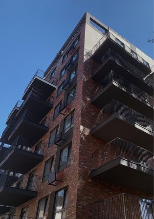 Однокімнатна квартира з терасою - фото 1