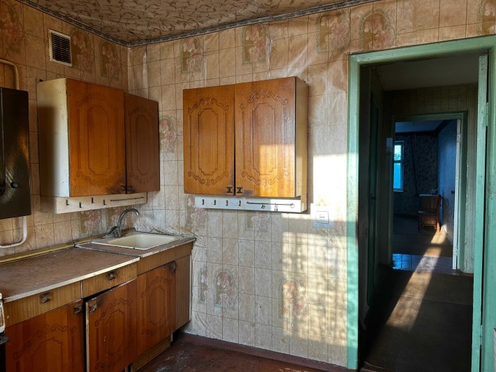 Продам 3-х комнатную квартиру П.Г.Т. Авангард - фото 1