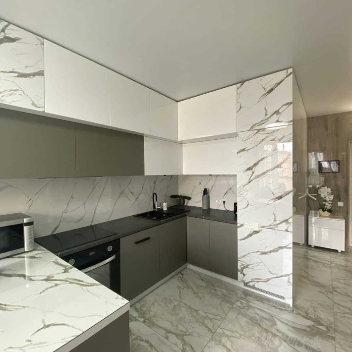 Квартира з сучасним ремонтом в жк Бізнес класу! Залишається все! - фото 1