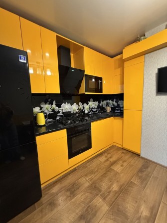 Ірпінь Центр міста 2к з ремонтом та балконом - фото 1