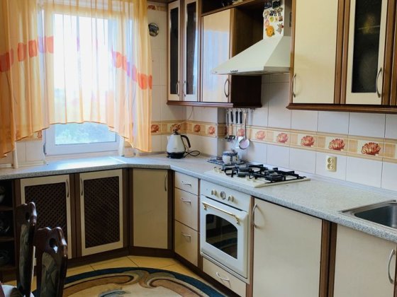 Продам-3кв. А.Поля (пр.Почтовый) Кривий Ріг