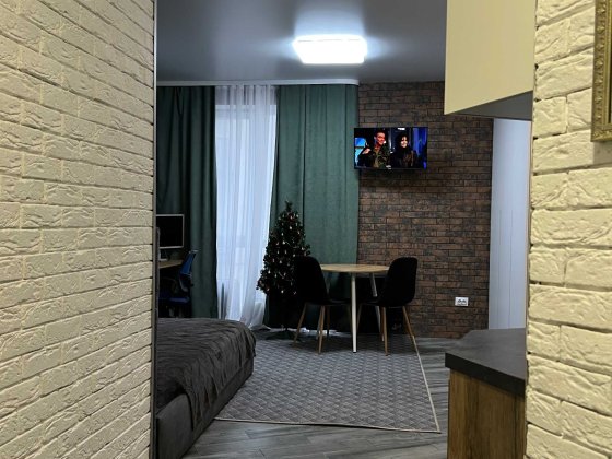 1 кімнатна квартира з ремонтом, Щасливе ! Ровно