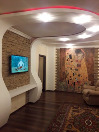 Власник! Продам 3-кім. квартиру з ремонтом у новому будинку на Леваді - фото 1