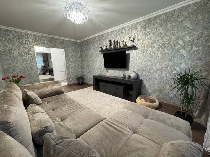 3 Кімнатна з ремонтом на Північному - фото 1