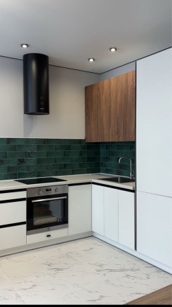 Дуже гарна та стильна квартира в Ірпені - фото 1