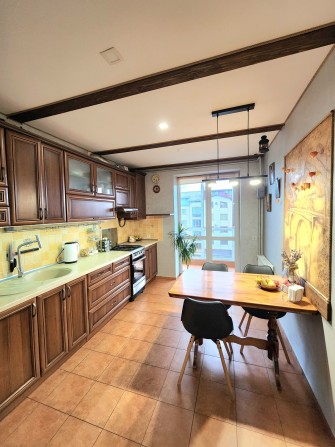 ТЕРМІНОВО!Зниження ціни!Продам квартиру на Щасливому! - фото 1