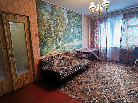 Продам 3к кв на Фрунзе чешка Кривой Рог