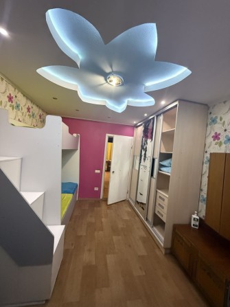 Продам 3х комнатную квартиру на 173м квартале - фото 1