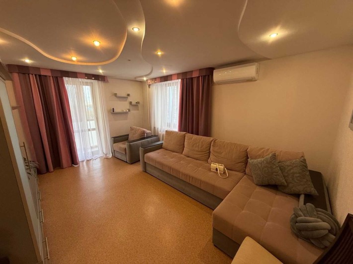 ‼️Половки‼️ 3к квартира з ремонтом, середній поверх, цегляний будинок - фото 1