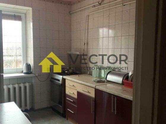 Трикімнатна квартира з меблями та технікою. Житловий стан Полтава