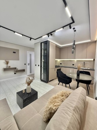 Квартира з ремонтом новобудова Тернопіль - фото 1