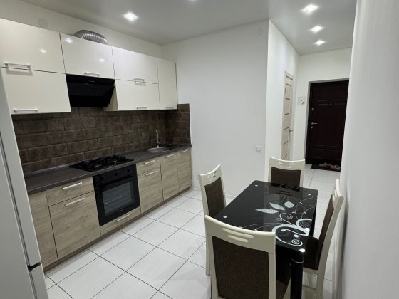 Продам однокімнатну квартиру на щасливому Ровно