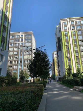 Продам 1-кімнатну квартиру в Ірпені! Заселений будинок! - фото 1