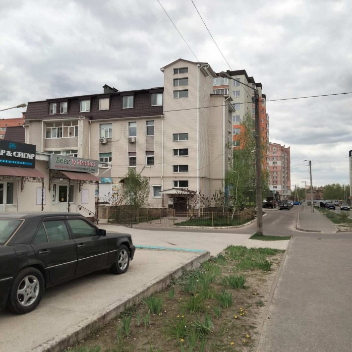 Продаю квартиру с ремонтом  128 м². Можно посмотреть в любое время .. - фото 1