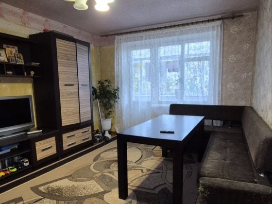 Продам затишну  4-х кімнатну квартиру. Суми