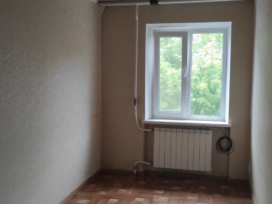Продам 3-кімнатну квартиру Кривой Рог