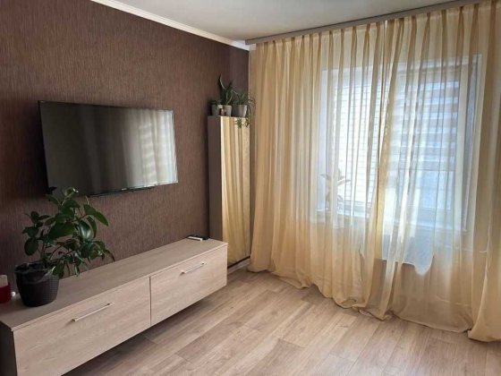 ‼️Сади-1‼️ 2 кімнатна з гарним ремонтом, 51 м², покращене планування Полтава