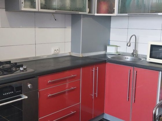 Продам 3х кімнатну ЗСУ,  ремонт,  меблі. Суми