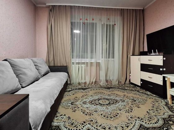 Продам однокімнатну квартиру по вул.Князя Острозького, 8. Ровно