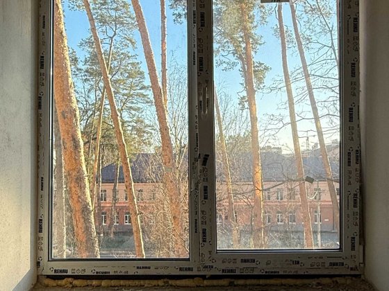 Світла 1-кімнатна, ЦЕНТР Ірпеня, поряд школа, ПАРК Ірпінь