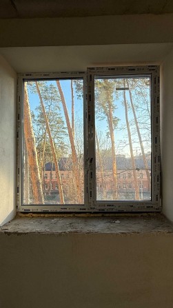 Світла 1-кімнатна, ЦЕНТР Ірпеня, поряд школа, ПАРК - фото 1