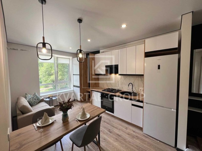 Затишна Євро 2-кімнатна квартира з ремонтом в Ірпені! Заходь та живи! - фото 1