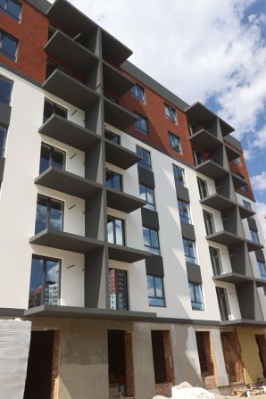 Повна ціна! Газ, балкон, набережна - фото 1