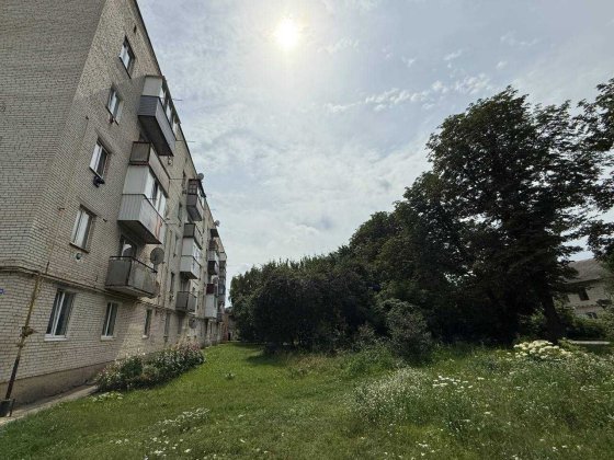 Продаж 1-кімнатної квартири біля Сум Суми