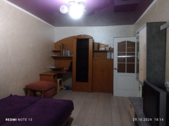 Продам   1 комнатную квартиру от хозяина Кривой Рог