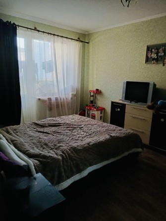 Продам велику 2 кімнатну квартиру - фото 1