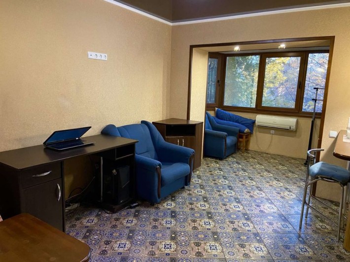 Продається 1 кімнатна квартира студія . - фото 1
