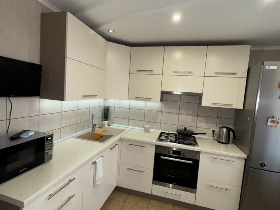 Продам 3-к квартиру з Автономним газовим опаленням Суми