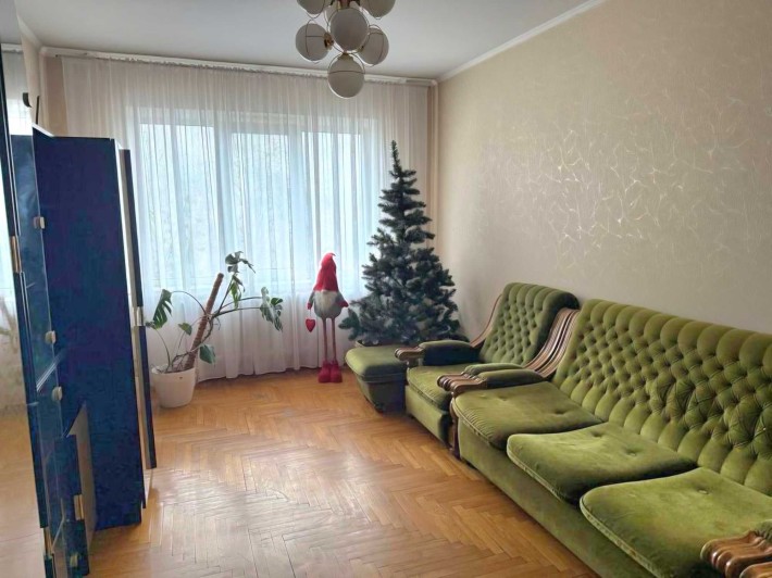 √ Простора 3 кімнатна квартира за супер ціною - фото 1