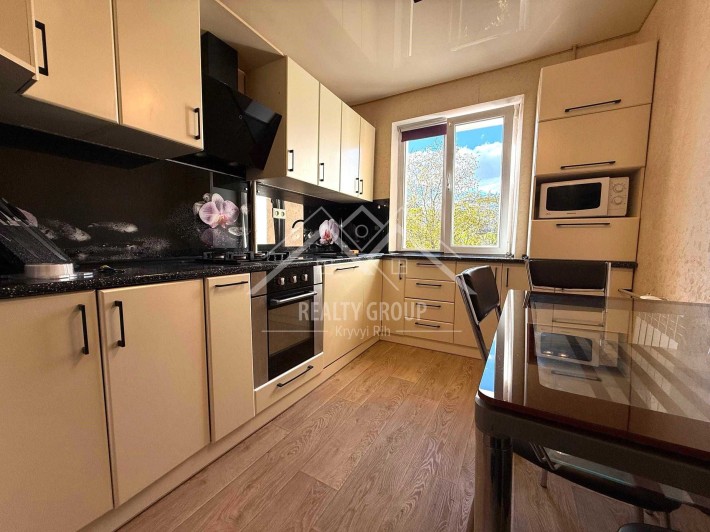 Продаж 3к квартири в Саксаганському районі (мкр. Гірницький) - фото 1