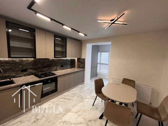 Продам велику 2 кімнатну квартиру в новому цегляному будинку Тернопіль